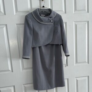 Tahari Arthur S. Levine Two Piece NWT Pearl Embellished Lined Jacket & dress
